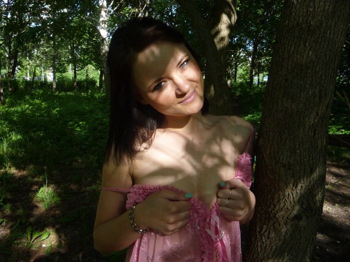 Анкета проститутки Алина - Фото 1, Ясиноватая, 20 лет, №23079