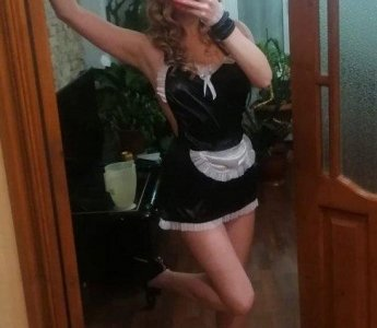 Я истинная гурманка в мире сексуальных удовольствий и знаю, как доставить тебе наивысшее удовольствие.
Я гарантирую тебе полное удовлетворение и незабываемые эмоции. Отвлекись от повседневных забот и погрузись в мир наслаждения со мной.
У меня огромный выбор эксклюзивных услуг, которые помогут тебе исполнить самые смелые фантазии. Желаешь провести время в развлекательных заведениях Москвы? Я готова стать твоей партнершей, сопроводить тебя в любой поездке или провести незабываемое время в твоей гостинице.
Мои фото полностью соответствуют действительности, и я готова подтвердить это встречей. Я жду тебя в Москве, чтобы сделать нашу встречу незабываемой и нежной. 💋 Алёна